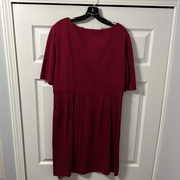 Maggy London red bow dress - Picture 2 of 4